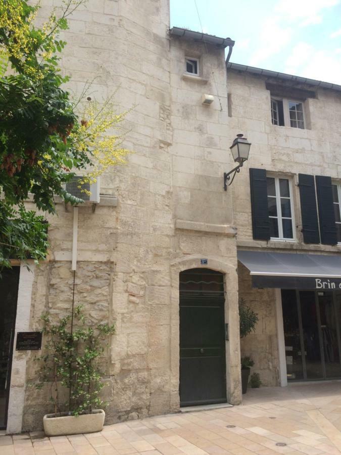 Nostradamus Apartment Saint-Remy-de-Provence Luaran gambar